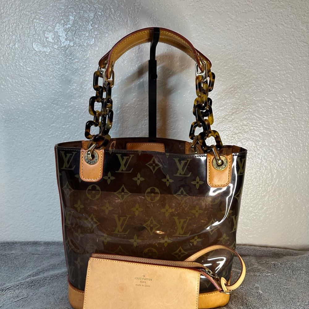 Louis Vuitton Cavas Ambre with pouch